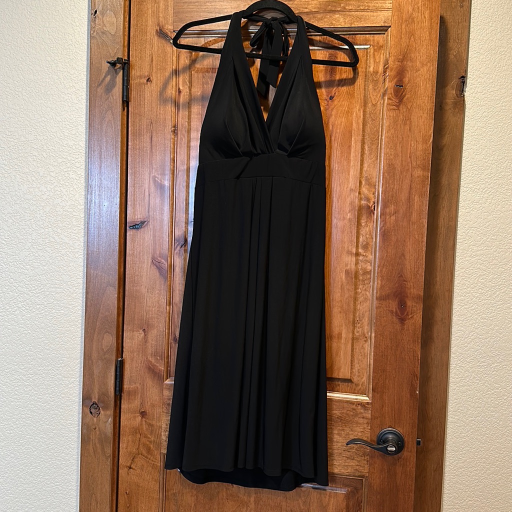 Super Flattering Black Flowy Halter Dress!